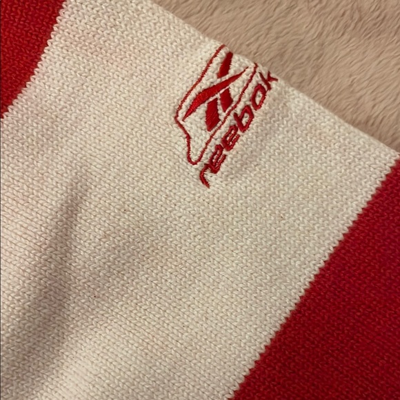 KC Chiefs Red and White Sweater - Picture 4 of 9